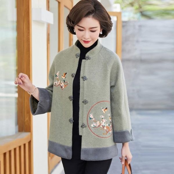 traditional chinese blouse middle-age chinese cheongsam for women 2019 new autumn winter tang suit fashion clothes, Red
traditional chinese blouse middle-age chinese cheongsam for women 2019 new autumn winter tang suit fashion clothes, Red