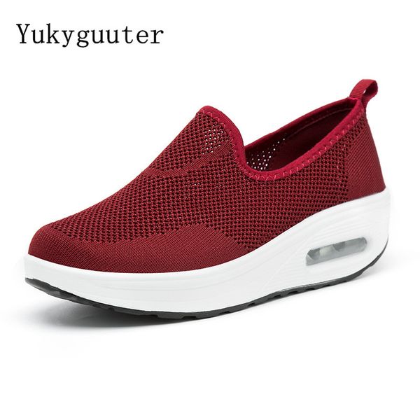 woman sports running shoes flats outdoor sneakers summer mesh breathable couple lightweight athletic slip on platform
woman sports running shoes flats outdoor sneakers summer mesh breathable couple lightweight athletic slip on platform