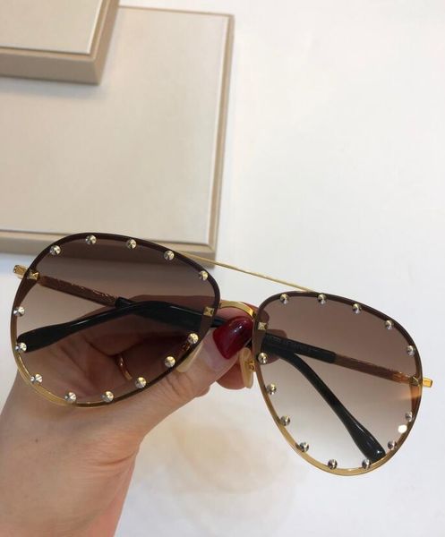 new 2811 mens sunglasses men sun glasses women sunglasses fashion style protects eyes gafas de sol lunettes de soleil with box, White;black
new 2811 mens sunglasses men sun glasses women sunglasses fashion style protects eyes gafas de sol lunettes de soleil with box, White;black