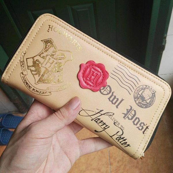 гарри поттер письмо zip вокруг бумажник pu длинные модные женские кошельки дизайнерский бренд кошелек леди партия кошелек женский держатель, Red;black
гарри поттер письмо zip вокруг бумажник pu длинные модные женские кошельки дизайнерский бренд кошелек леди партия кошелек женский держатель, Red;black