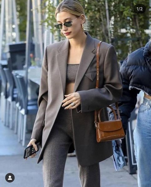 2020 women casual blazer jacket with belts for ladies loose outerwear jacket gdnz 3.15, White;black
2020 women casual blazer jacket with belts for ladies loose outerwear jacket gdnz 3.15, White;black
