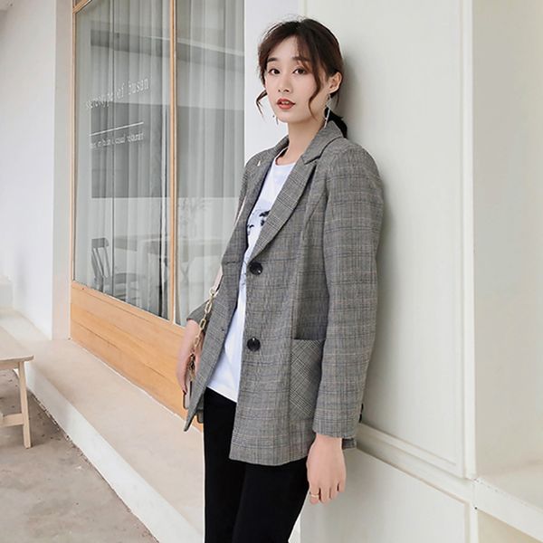 chic plaid single-breasted female blazer long sleeve office ladies blazer coat slim streetwear women jackets 2019 autumn, White;black
chic plaid single-breasted female blazer long sleeve office ladies blazer coat slim streetwear women jackets 2019 autumn, White;black