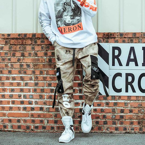 men ribbons cargo pants high street fashion sweatpants camouflage joggers streetwear 2020 new arrivals, Black
men ribbons cargo pants high street fashion sweatpants camouflage joggers streetwear 2020 new arrivals, Black