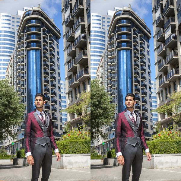 2019 latest design wedding tailcoat one button damier check shawl lapel slim groom wear groomsman suit man suits (jacket+vest+pant), Black;gray
2019 latest design wedding tailcoat one button damier check shawl lapel slim groom wear groomsman suit man suits (jacket+vest+pant), Black;gray