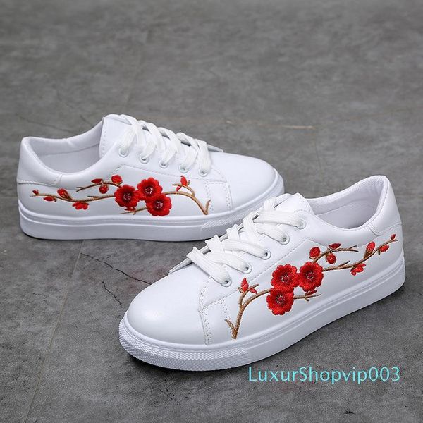 2018 fashion embroidery rose moccasins women white casual shoes female soft walking shoes espadrilles cute students vb12w, Black
2018 fashion embroidery rose moccasins women white casual shoes female soft walking shoes espadrilles cute students vb12w, Black