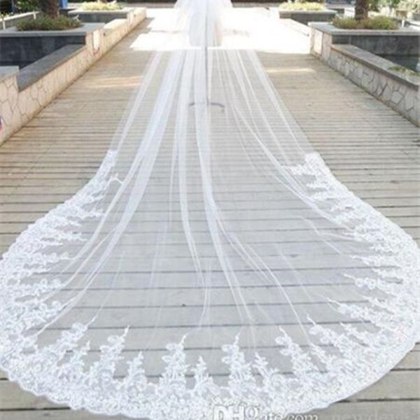 in stock 2020 wedding veils wedding accessories custom made 3d lace flowers bridal veils white ivory long veil with combs, Black
in stock 2020 wedding veils wedding accessories custom made 3d lace flowers bridal veils white ivory long veil with combs, Black