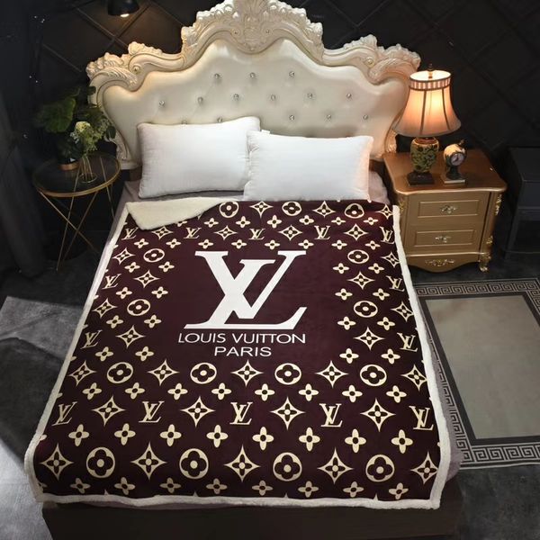 2019 blanket thick warm warm cashmere blanket thickening crystal suede fashion air conditioning sofa blanket
2019 blanket thick warm warm cashmere blanket thickening crystal suede fashion air conditioning sofa blanket