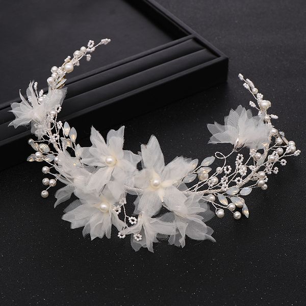 trendy handmade wedding hair accessories silver rhinestone pearl head band princess tiara bridal hair accessories wedding tiara, Golden;white
trendy handmade wedding hair accessories silver rhinestone pearl head band princess tiara bridal hair accessories wedding tiara, Golden;white