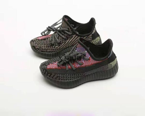 2020 kids baby designer yeezy 350 v2 shoes boys girls kany west toddler yecheil running shoes sports trainers sneakers eur 24-35, Black;white 
2020 kids baby designer yeezy 350 v2 shoes boys girls kany west toddler yecheil running shoes sports trainers sneakers eur 24-35, Black;white