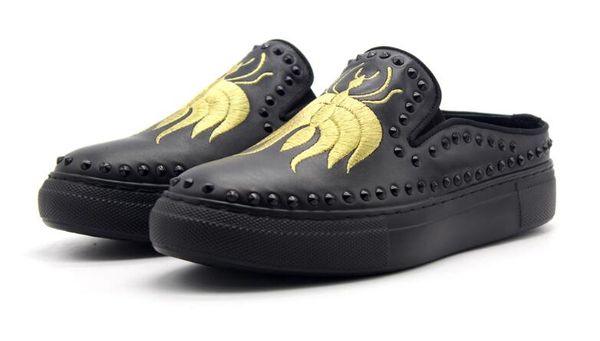 new style summer comfortable handmade slippers men flat slippers rivet animal totem casual shoes male, Black
new style summer comfortable handmade slippers men flat slippers rivet animal totem casual shoes male, Black