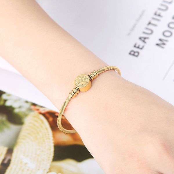 stainless steel adjustable size bangle for women twisted cable wire bracelet armbanden voor vrouwen, Black
stainless steel adjustable size bangle for women twisted cable wire bracelet armbanden voor vrouwen, Black