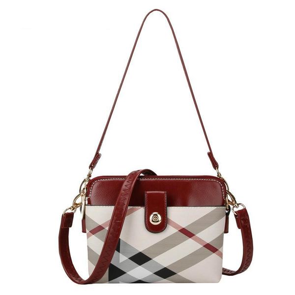 women fashion pvc leather shoulder bags girl corssbody handbag clutch wallet fresh polyester fiber ladies outdoor travel bag
women fashion pvc leather shoulder bags girl corssbody handbag clutch wallet fresh polyester fiber ladies outdoor travel bag