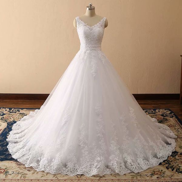 rustic ball gown wedding dresses tulle vintage wedding gowns lace appliques pearls beading white bridal dress vestidos cortos de fiesta
rustic ball gown wedding dresses tulle vintage wedding gowns lace appliques pearls beading white bridal dress vestidos cortos de fiesta