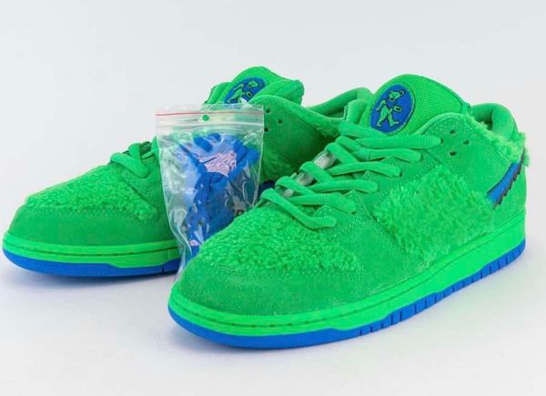 grateful dead x sb dunk low green bear running shoes green spark soar upper suede skateboarding shoes sports sneakers
grateful dead x sb dunk low green bear running shoes green spark soar upper suede skateboarding shoes sports sneakers