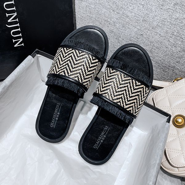 sandals and slippers female summer 2020 new outer wear knitted tassel yi zi tuo flat red sandals l, Black
sandals and slippers female summer 2020 new outer wear knitted tassel yi zi tuo flat red sandals l, Black