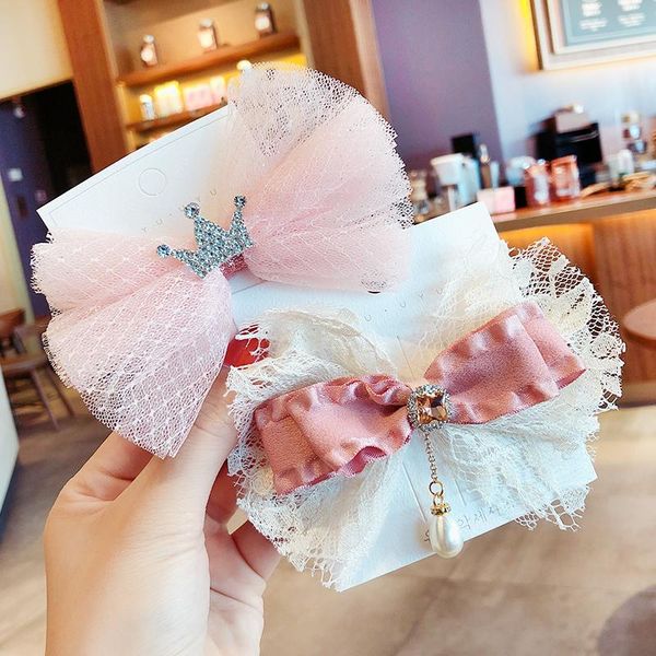2020 new girls cute colors crown pearl pendant bow hair clips children lovely lace mesh hairpins kids fashion hair accessories bguez, Black
2020 new girls cute colors crown pearl pendant bow hair clips children lovely lace mesh hairpins kids fashion hair accessories bguez, Black