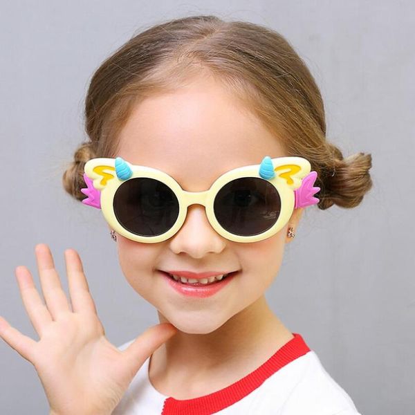 kids sunglasses angle cartoon polarized girls boys cute sun glasses soft silicone frame funny eyewear for 3-10 year, White;black
kids sunglasses angle cartoon polarized girls boys cute sun glasses soft silicone frame funny eyewear for 3-10 year, White;black