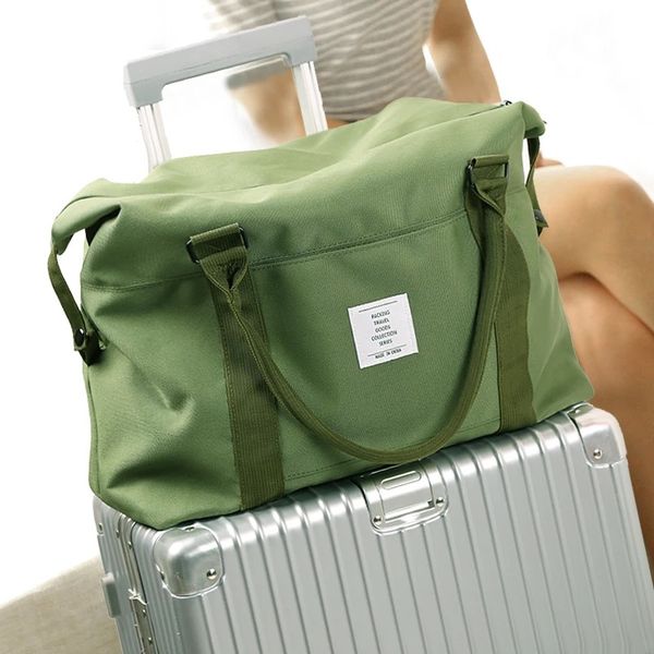 travel handbag portable pull rod suitcase clothing storage bag large capacity short shoulder bag storage
travel handbag portable pull rod suitcase clothing storage bag large capacity short shoulder bag storage