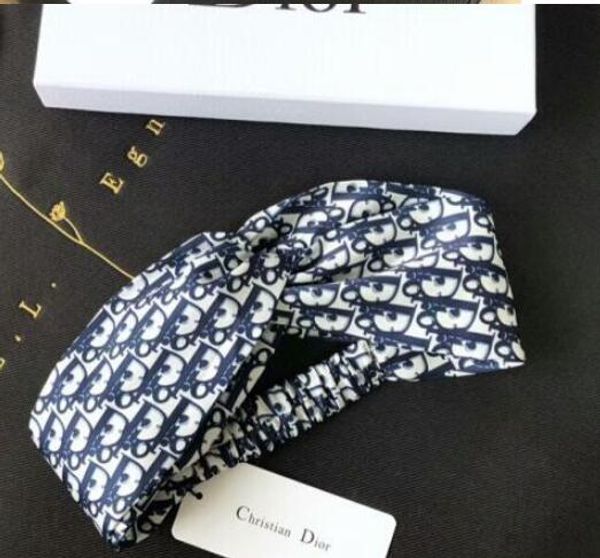 2020 new designers headbands for women and men 2 styles headband letters hair bands head scarf for hair jewelry gifts, Silver 
2020 new designers headbands for women and men 2 styles headband letters hair bands head scarf for hair jewelry gifts, Silver