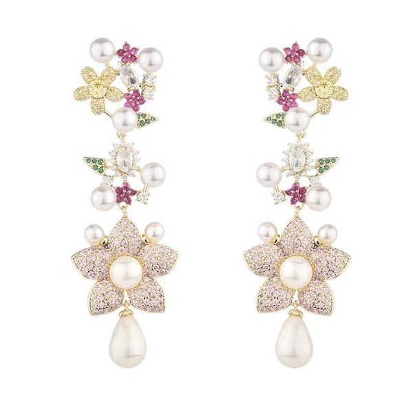 direct selling korean version heavy industry micro zircon inlaid flower shell pearl light luxury earrings with all kinds of exquisite fashio
direct selling korean version heavy industry micro zircon inlaid flower shell pearl light luxury earrings with all kinds of exquisite fashio