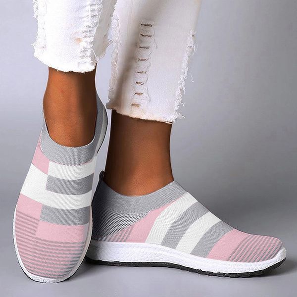 2020 women big size mesh flats shoes spring winter female casual flat heel shoes breathable gym fitness patchwork flat loafers, Black
2020 women big size mesh flats shoes spring winter female casual flat heel shoes breathable gym fitness patchwork flat loafers, Black