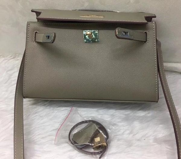 realfine888 3a mini kellly 22cm epsom calfskin leather,shoulder strap,lock and key,with dust bag,dhl ing
realfine888 3a mini kellly 22cm epsom calfskin leather,shoulder strap,lock and key,with dust bag,dhl ing