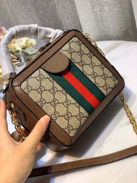 new style mini canvas bag for men brand real leather crossbody handbag messenger shoulder bag for man size 18.5*17*7.5cm
new style mini canvas bag for men brand real leather crossbody handbag messenger shoulder bag for man size 18.5*17*7.5cm