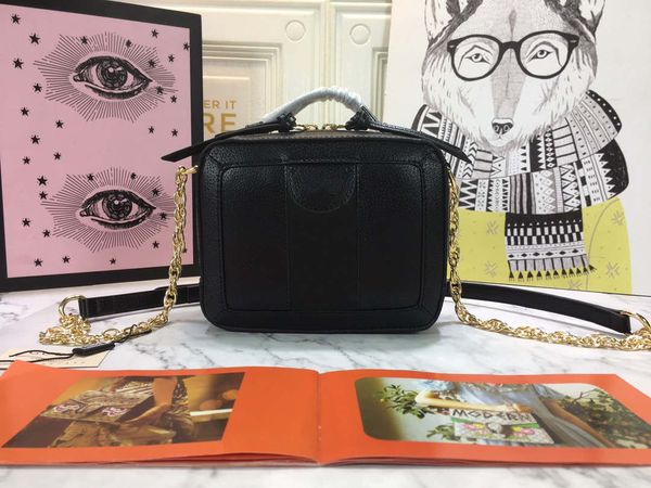2021 messenger bag, large capacity, women's favorite model: 602576 size: 18.5-15-7.6cm