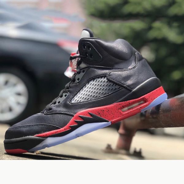 Air Jordan retro 5 Satin Bred Mens basketball shoes 5s Black University Red 136027-006 Athletic sports sneakers 7-13
Air Jordan retro 5 Satin Bred Mens basketball shoes 5s Black University Red 136027-006 Athletic sports sneakers 7-13