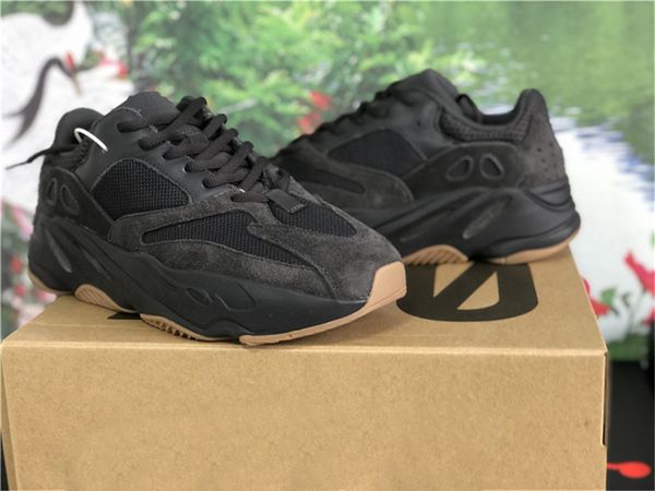 v2 kanye west 700 утилита black tephra vanta мужские беговые кроссовки аутентичные black utility release уличная обувь настоящая замша fv530
v2 kanye west 700 утилита black tephra vanta мужские беговые кроссовки аутентичные black utility release уличная обувь настоящая замша fv530