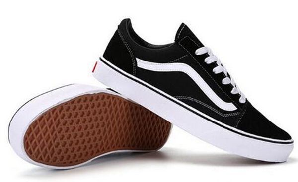 2020 sell female casual flat shoes classics old skool canvas men women casual shoes classic black white skateboard shoes
2020 sell female casual flat shoes classics old skool canvas men women casual shoes classic black white skateboard shoes