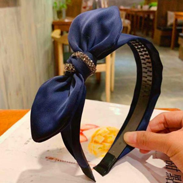 navy blue side bow knot hairband crystal women boutique hair accessories bow head band solid satin headband for adults headdress
navy blue side bow knot hairband crystal women boutique hair accessories bow head band solid satin headband for adults headdress