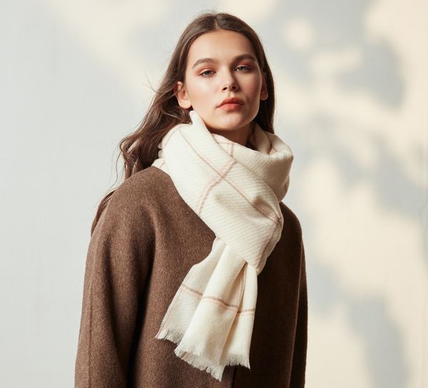 europe and america fashion warm scarves long blanket oversized tartan wrap shawl women cashmere winter wool blend soft warm plaid scarf, Blue;gray
europe and america fashion warm scarves long blanket oversized tartan wrap shawl women cashmere winter wool blend soft warm plaid scarf, Blue;gray