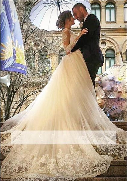 modest country western 2018 wedding dresses with detachable train lace long sleeve vintage bridal gowns plus size vestido de novia, White
modest country western 2018 wedding dresses with detachable train lace long sleeve vintage bridal gowns plus size vestido de novia, White