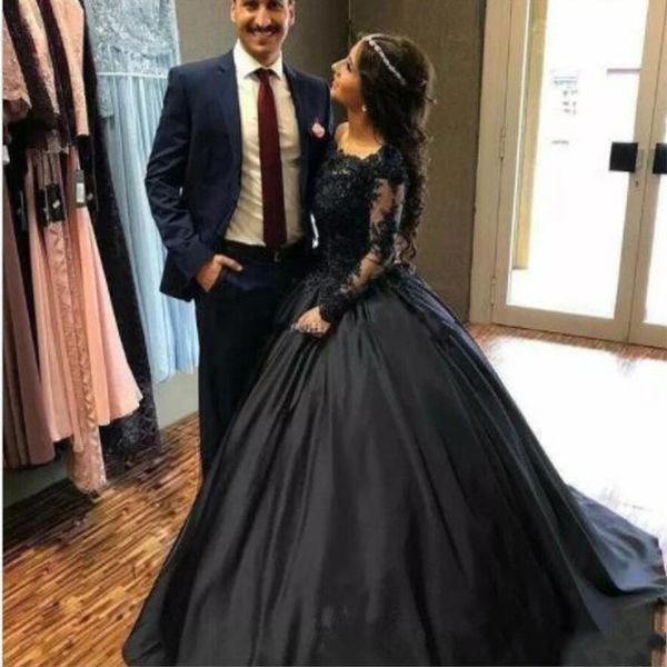 vintage black lace satin ball gown gothic evening dresses long sleeves 3d floral applique floor length evening gowns formal dress, Black;red
vintage black lace satin ball gown gothic evening dresses long sleeves 3d floral applique floor length evening gowns formal dress, Black;red