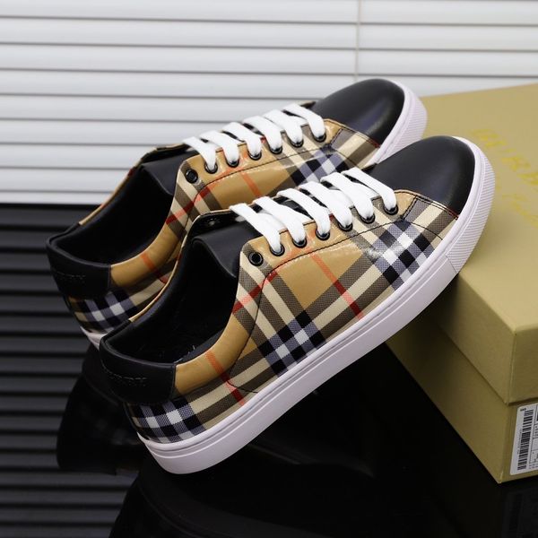 2020 new luxury fashiondesigner men's driving casual shoes sports loafers triple retro brand men's shoes plaid pattern size 38-45
2020 new luxury fashiondesigner men's driving casual shoes sports loafers triple retro brand men's shoes plaid pattern size 38-45