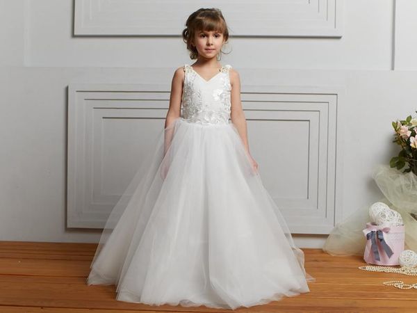 2019 white lace appliqued flower girl dresses vintage open back girl formal party birthday communication gown wedding dresses, White;blue
2019 white lace appliqued flower girl dresses vintage open back girl formal party birthday communication gown wedding dresses, White;blue