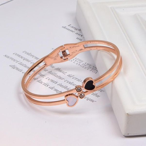 fashion new brand simple 18k rose gold black and white peach heart women charm bracelet couple love bracelet jewelry wholesale
fashion new brand simple 18k rose gold black and white peach heart women charm bracelet couple love bracelet jewelry wholesale