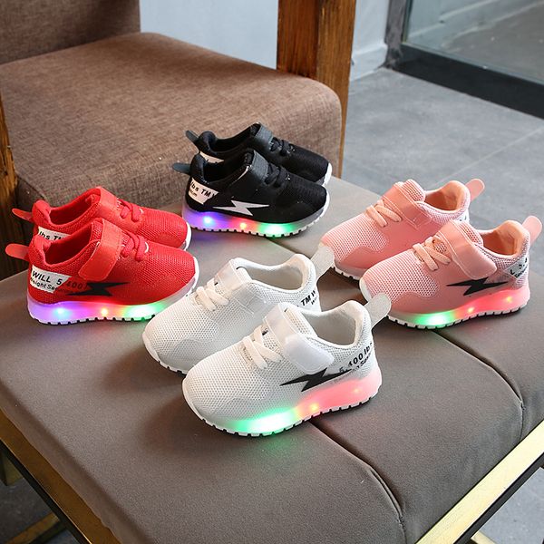 2020 autumn new flash children's shoes children's led light shoes men's and women's light sports antiskid casual, Black;red
2020 autumn new flash children's shoes children's led light shoes men's and women's light sports antiskid casual, Black;red