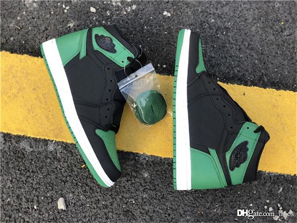 2020 authentic air 1 high og pine green court purple retro black basketball shoes men 1s gym red 555088-030 sneakers with original box
2020 authentic air 1 high og pine green court purple retro black basketball shoes men 1s gym red 555088-030 sneakers with original box