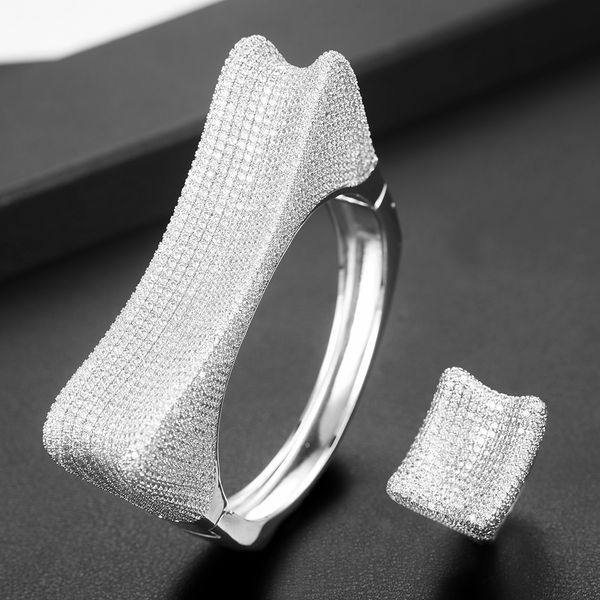 larrauri 2 pcs gorgeous dubai morocco super silver bangle ring set for women bridal wedding daily party jewelry set
larrauri 2 pcs gorgeous dubai morocco super silver bangle ring set for women bridal wedding daily party jewelry set