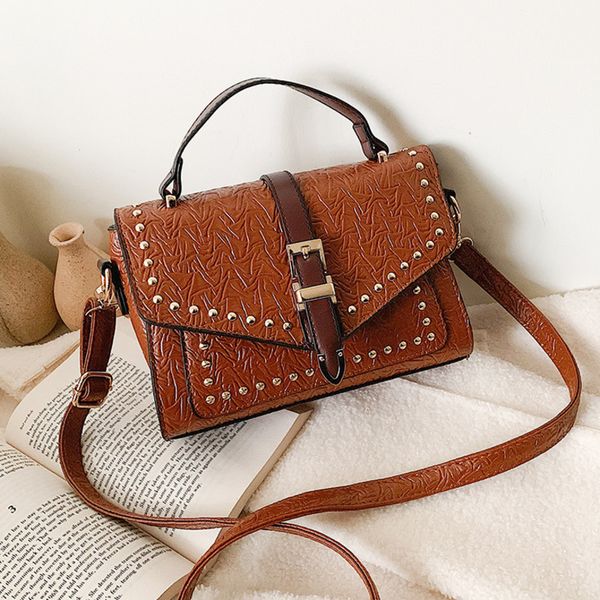 female rivet crossbody bag for women 2020 leather handbags sling sac a main ladies hand shoulder messenger bag
female rivet crossbody bag for women 2020 leather handbags sling sac a main ladies hand shoulder messenger bag