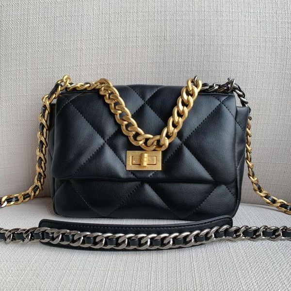 bags women's bags 2020 new star same cover licking chain crossbody handbags women
bags women's bags 2020 new star same cover licking chain crossbody handbags women