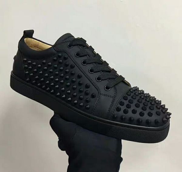 2019new arrival fashion casual shoes luxury design genuine leather lace-up rivets sneakers size:man38~47woman35~40
2019new arrival fashion casual shoes luxury design genuine leather lace-up rivets sneakers size:man38~47woman35~40