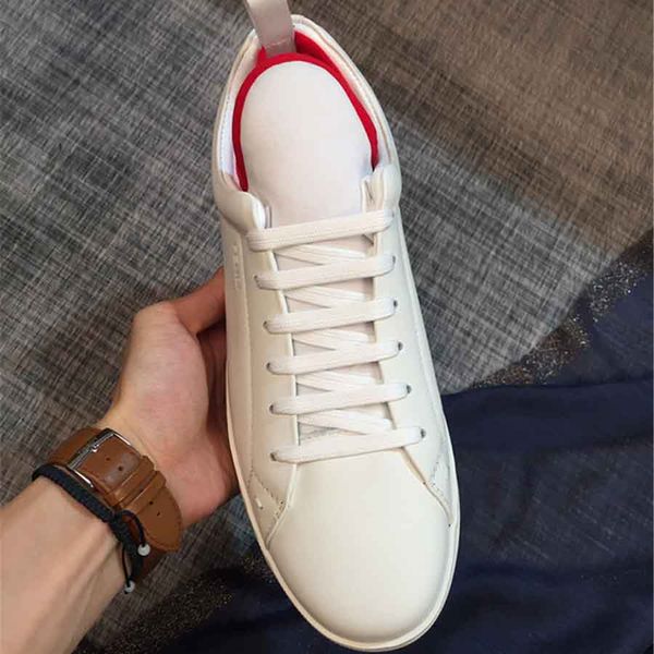 men sneaker shoes 2020 new casual shoes men leather flat lace-up low sneakers men tenis masculino, Black
men sneaker shoes 2020 new casual shoes men leather flat lace-up low sneakers men tenis masculino, Black