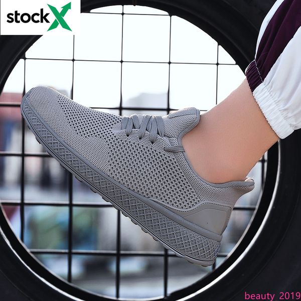 hight quality casual shoes black white red grey sale men women boy girl breathable outdoor sports running shoes sneakers 39-44 
hight quality casual shoes black white red grey sale men women boy girl breathable outdoor sports running shoes sneakers 39-44