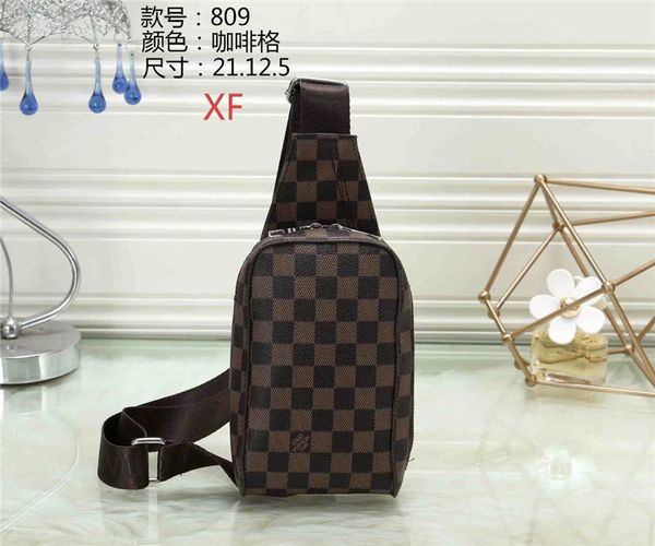 2020 high-quality international luxury designer custom fashion waist bag high-end classic one-shoulder waist bag handbag4524
2020 high-quality international luxury designer custom fashion waist bag high-end classic one-shoulder waist bag handbag4524