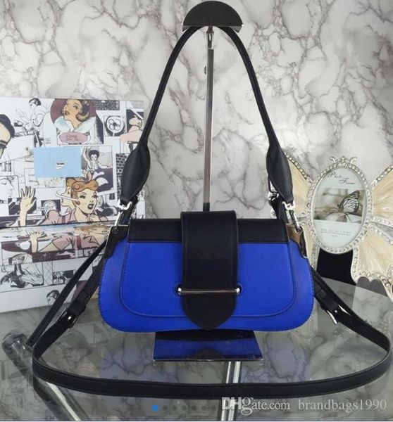 28cm designer baguette classic handbag luxury calfskin two-tone women tote pr tote shoulder bag highest quality with box package
28cm designer baguette classic handbag luxury calfskin two-tone women tote pr tote shoulder bag highest quality with box package