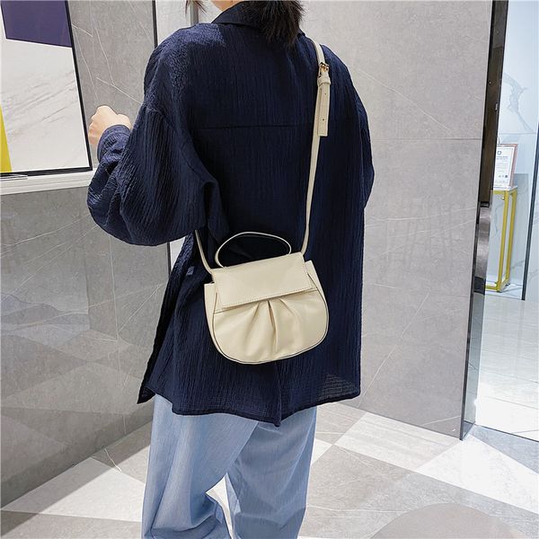 2020 new women's messenger bag korean version of the wild and simple ladies shoulder bag
2020 new women's messenger bag korean version of the wild and simple ladies shoulder bag