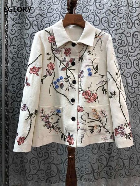 new high end fashion jacket 2020 spring style women turn-down collar exquisite embroidery single breasted linen coat female, Black;brown
new high end fashion jacket 2020 spring style women turn-down collar exquisite embroidery single breasted linen coat female, Black;brown